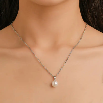Pearl Women's Necklace with Beaded Pendant (Choker)